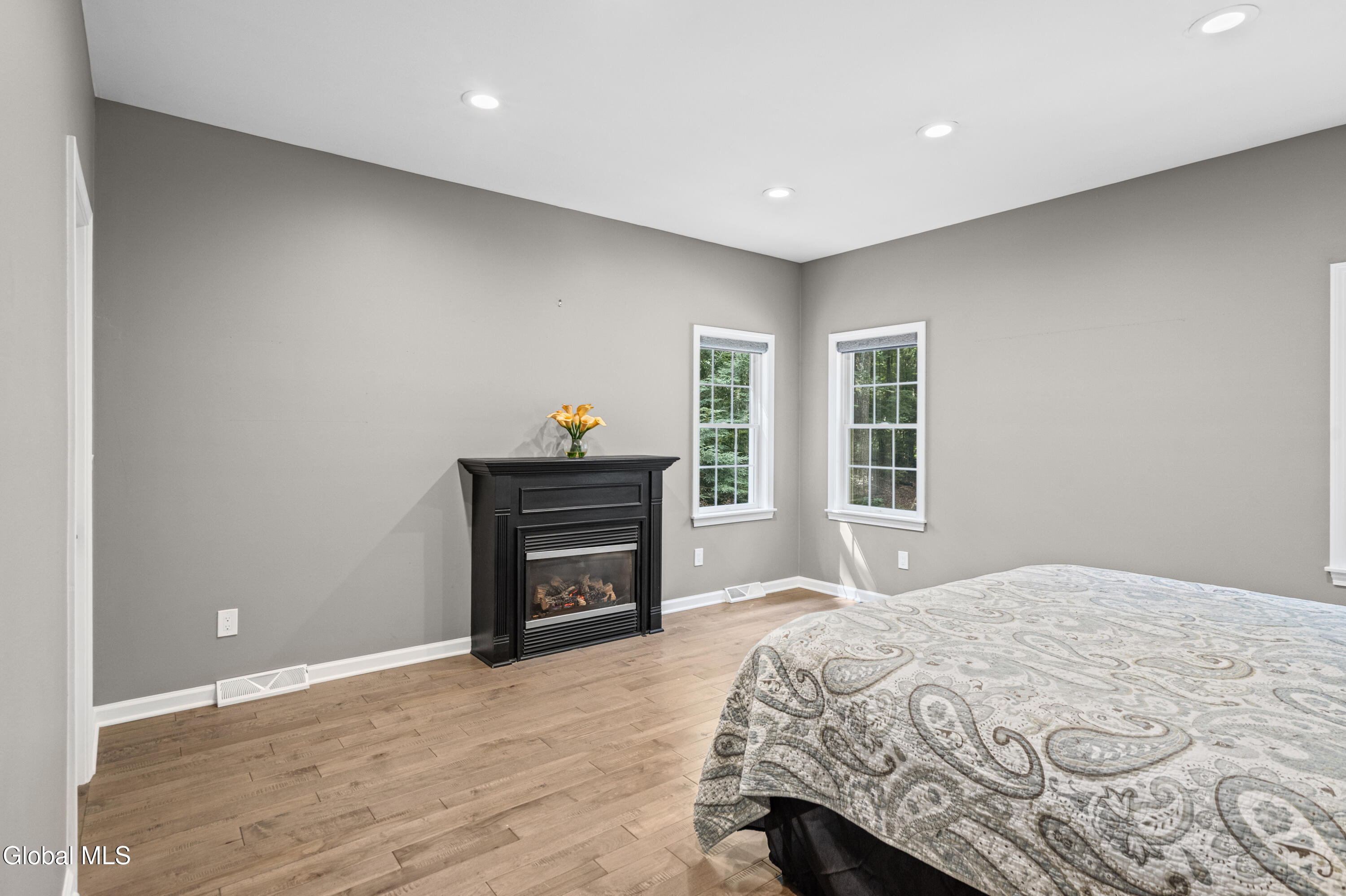 652 Bruno Road Clifton Park NY 12065
