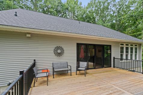 652 Bruno Road Clifton Park NY 12065