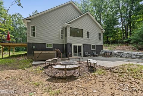 652 Bruno Road Clifton Park NY 12065