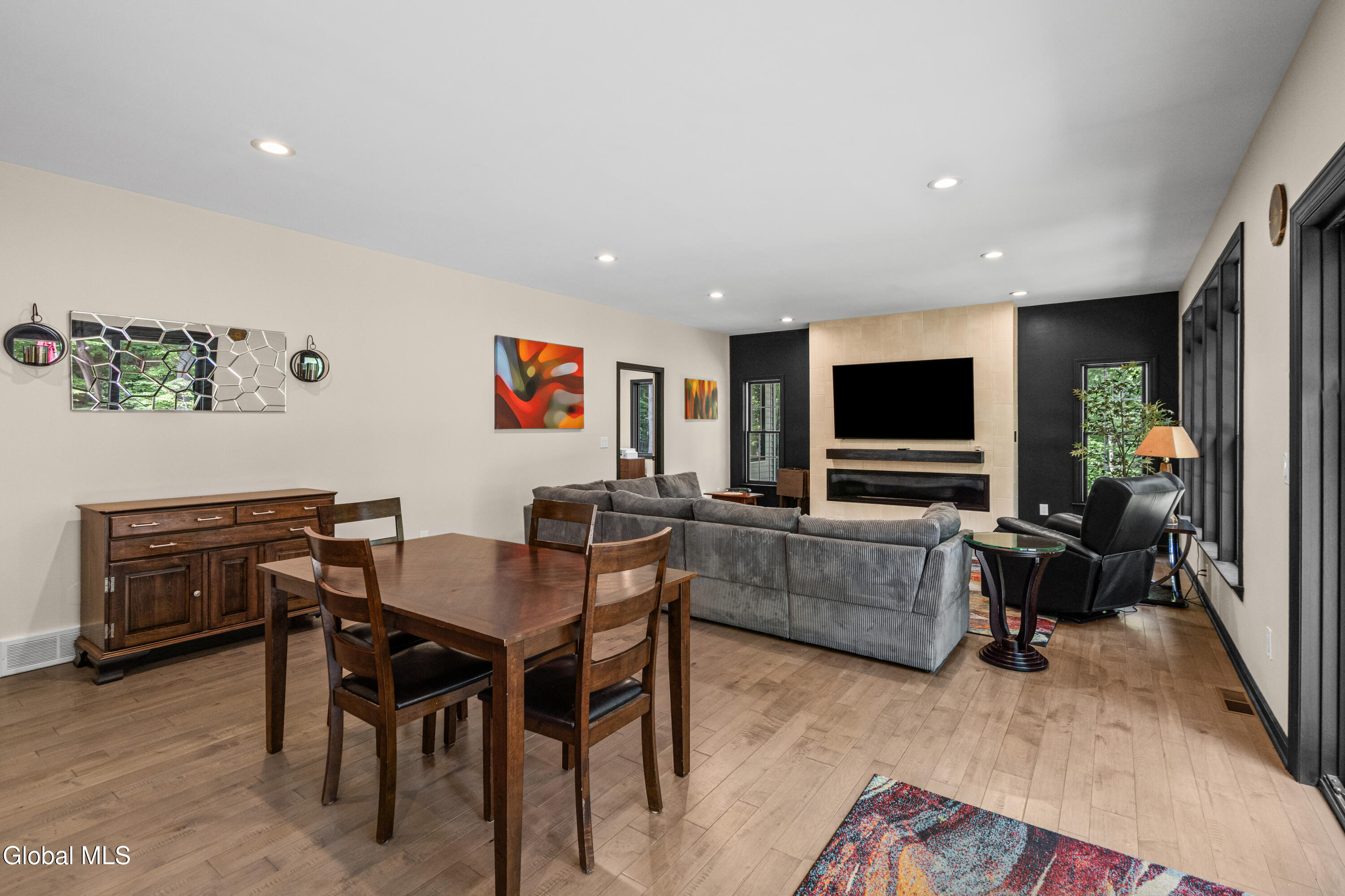 652 Bruno Road Clifton Park NY 12065