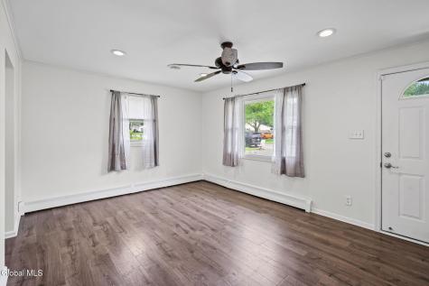 8 Mayhall Street Albany NY 12205