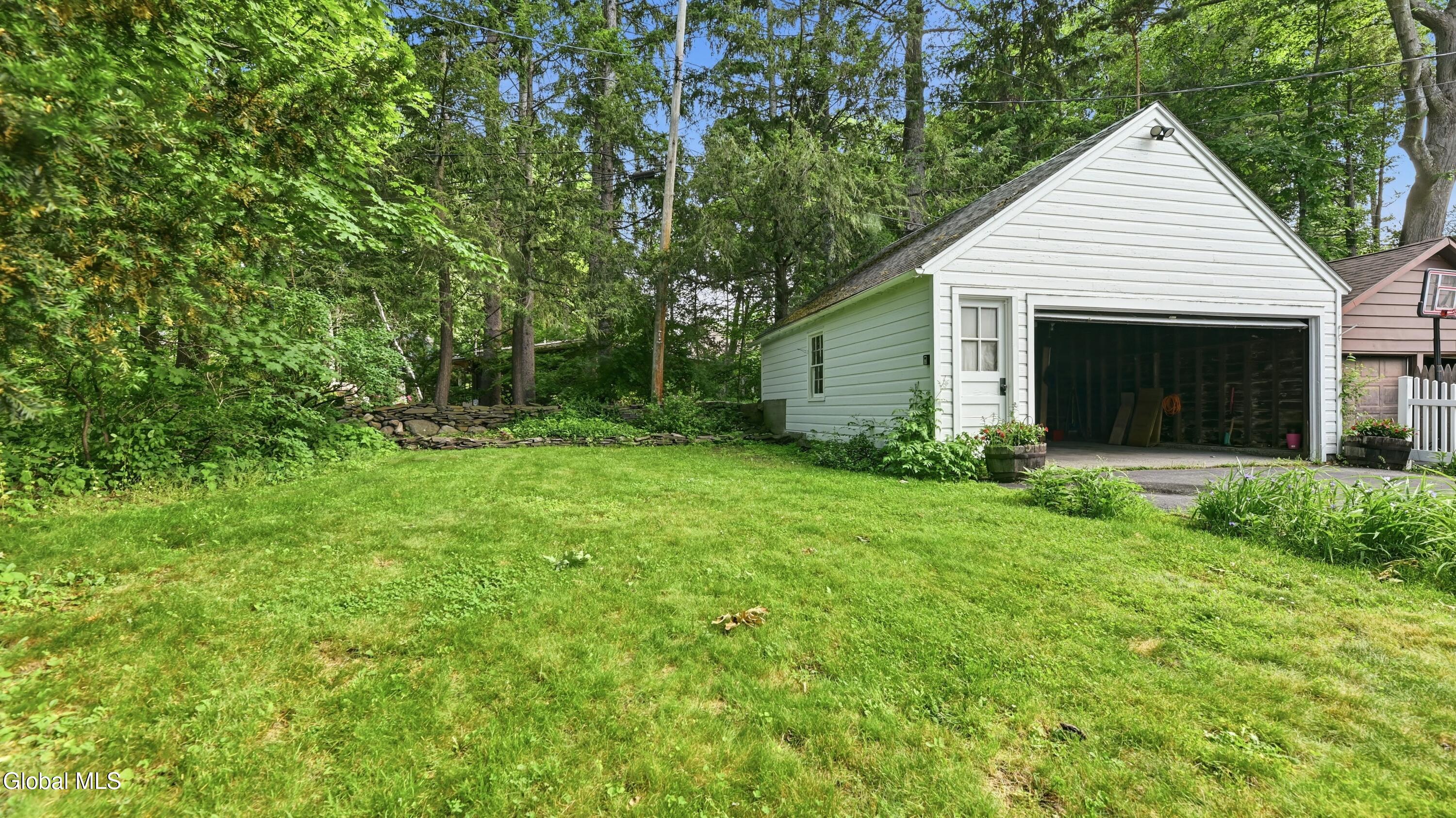 1169 Oxford Place Schenectady NY 12308