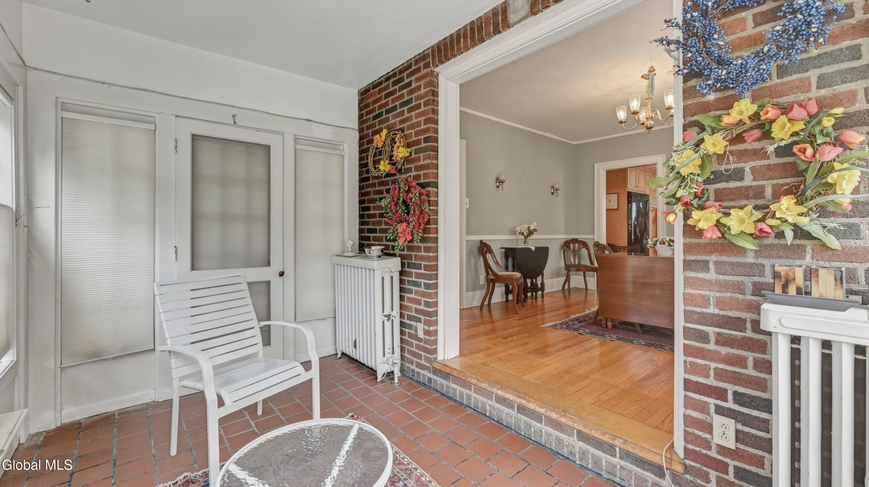 1169 Oxford Place Schenectady NY 12308