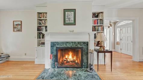 1169 Oxford Place Schenectady NY 12308