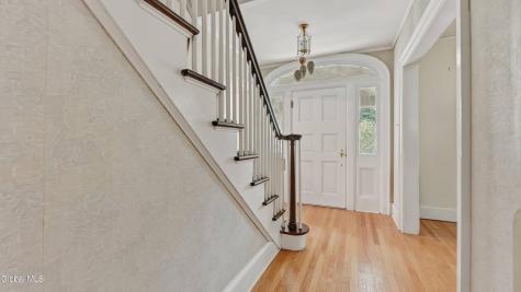 1169 Oxford Place Schenectady NY 12308