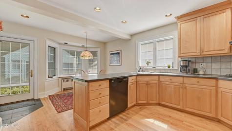1169 Oxford Place Schenectady NY 12308