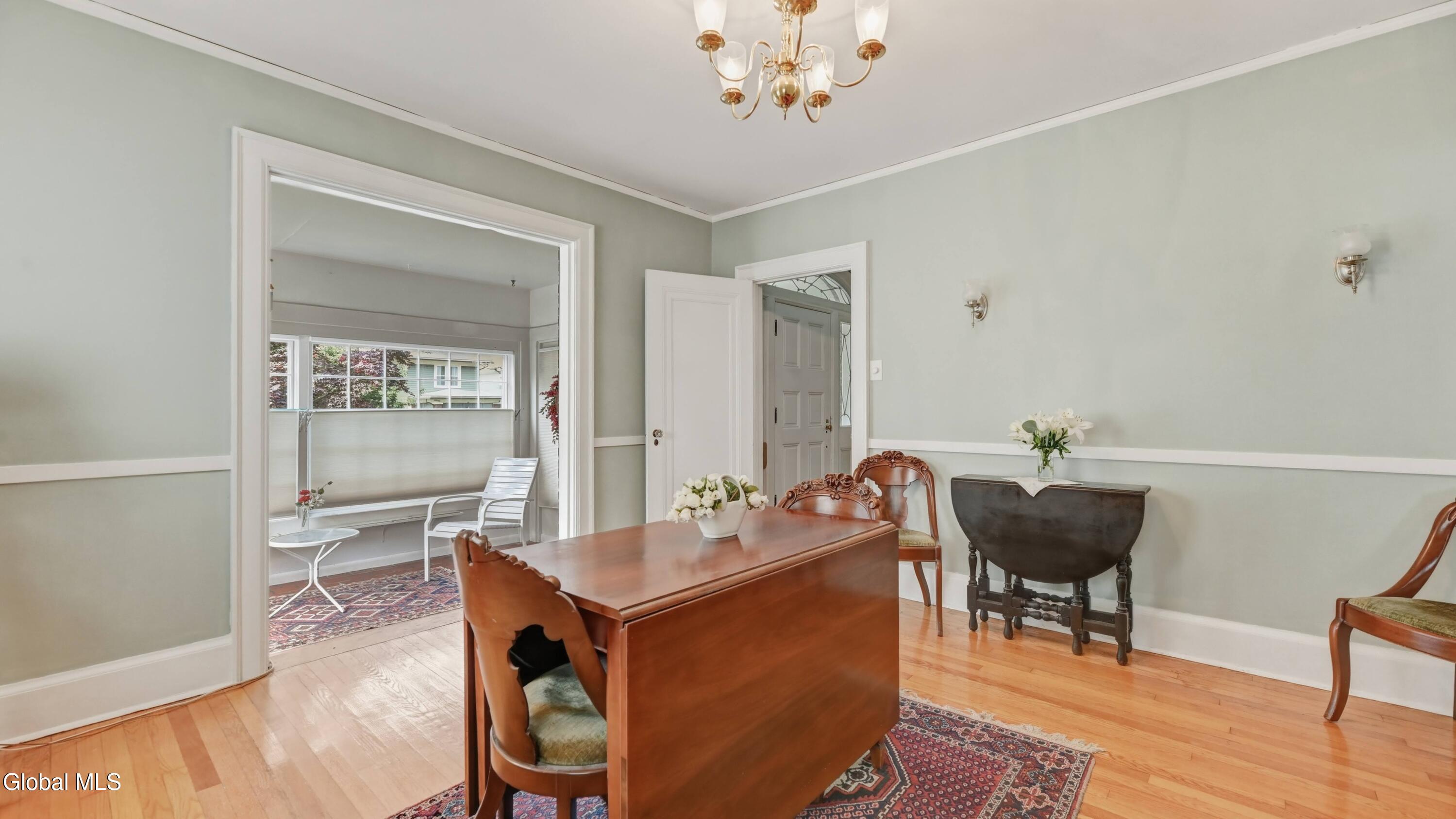 1169 Oxford Place Schenectady NY 12308