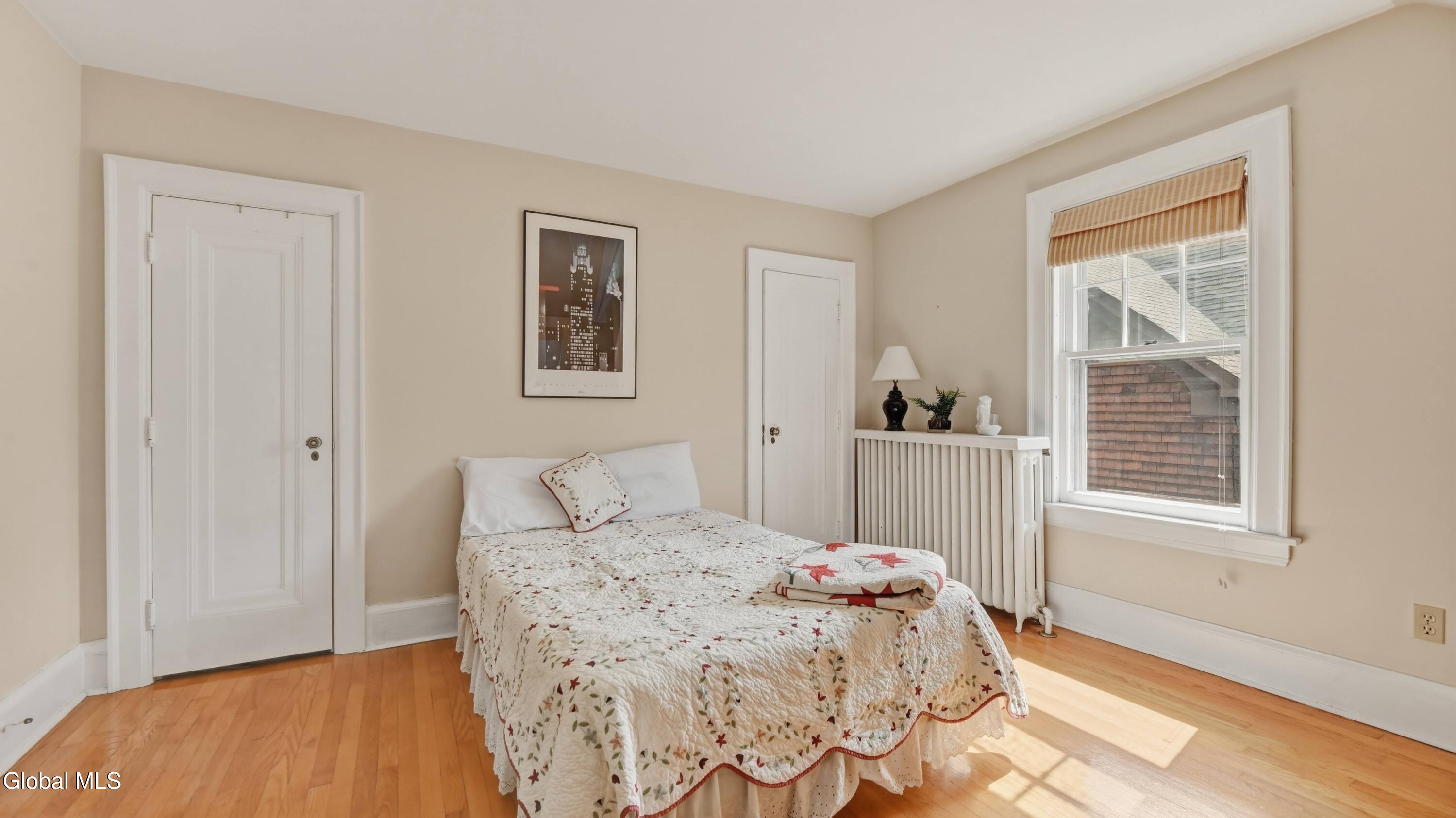 1169 Oxford Place Schenectady NY 12308