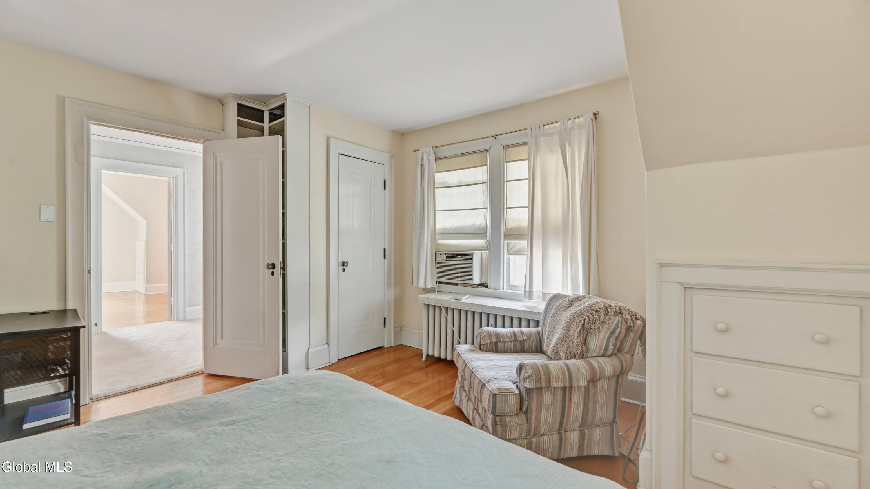 1169 Oxford Place Schenectady NY 12308