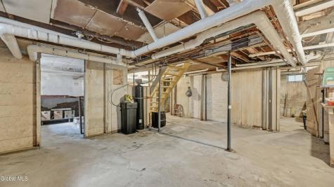 1169 Oxford Place Schenectady NY 12308