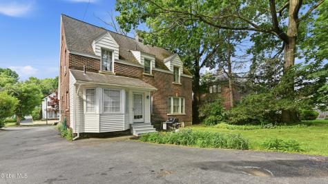 1169 Oxford Place Schenectady NY 12308