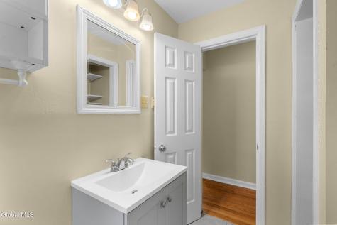 14 Wheeler Drive Glenville NY 12019