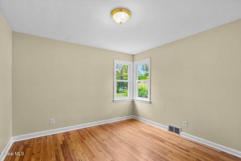 14 Wheeler Drive Glenville NY 12019