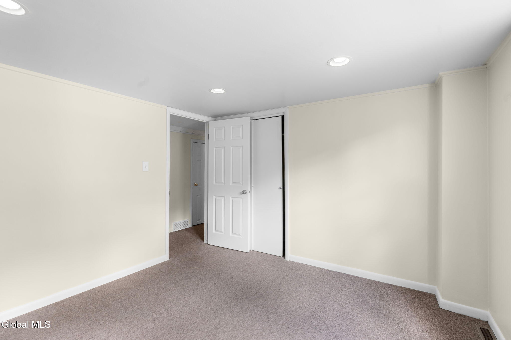 14 Wheeler Drive Glenville NY 12019