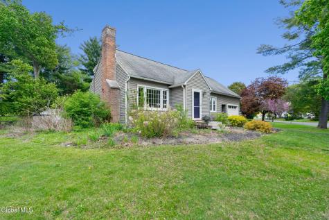 14 Wheeler Drive Glenville NY 12019