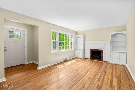 14 Wheeler Drive Glenville NY 12019