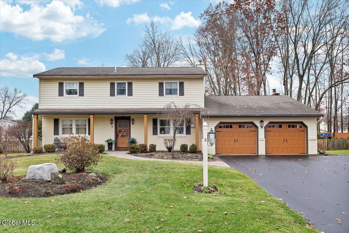 8 Inverness Lane Clifton Park NY 12065
