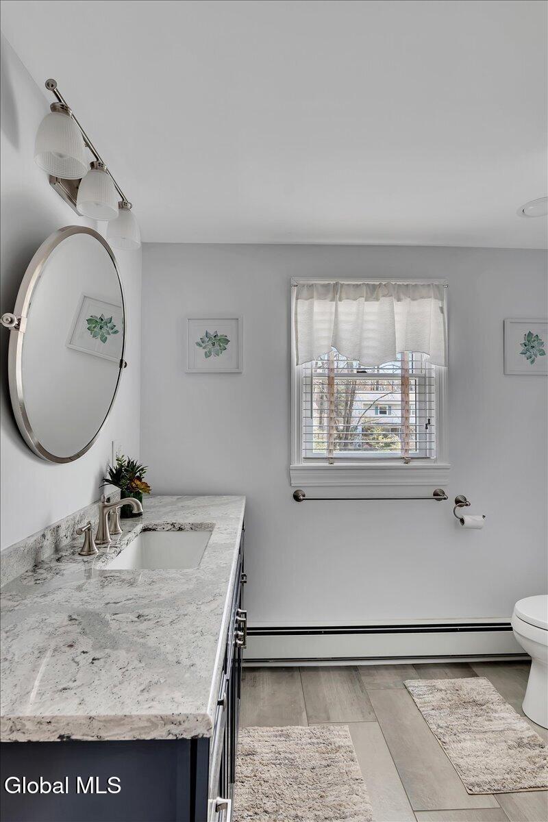 8 Inverness Lane Clifton Park NY 12065