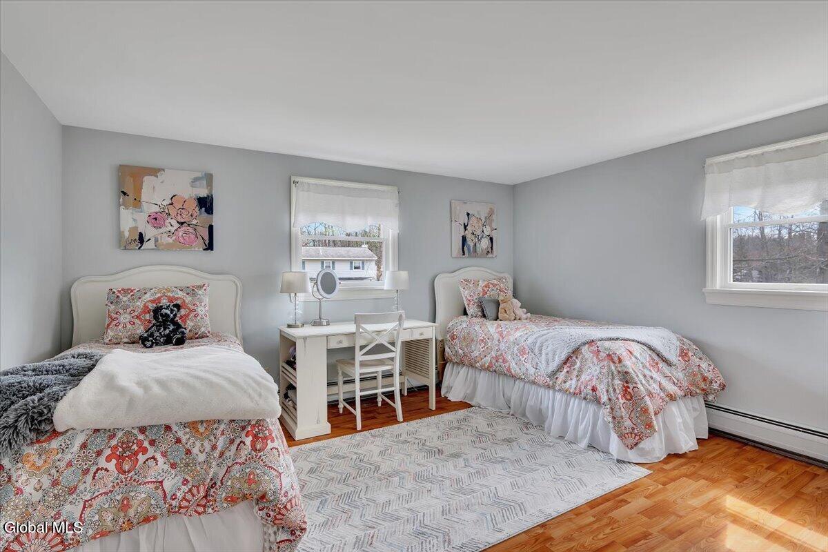 8 Inverness Lane Clifton Park NY 12065