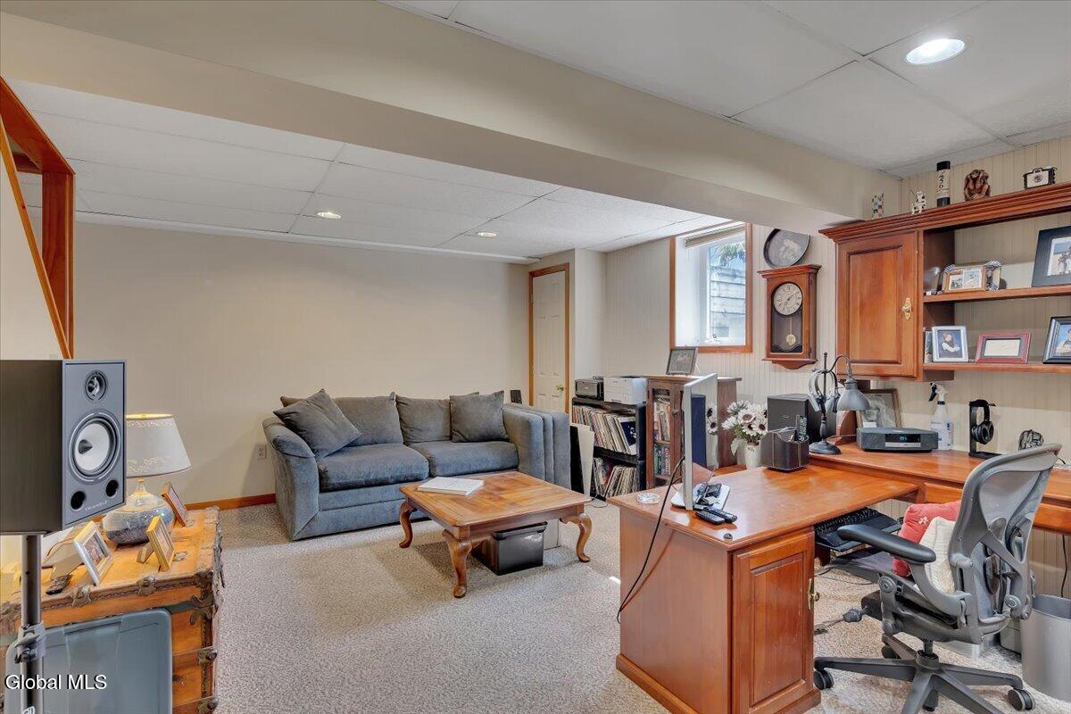 8 Inverness Lane Clifton Park NY 12065