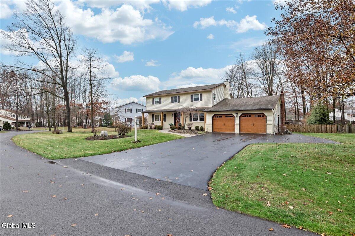 8 Inverness Lane Clifton Park NY 12065