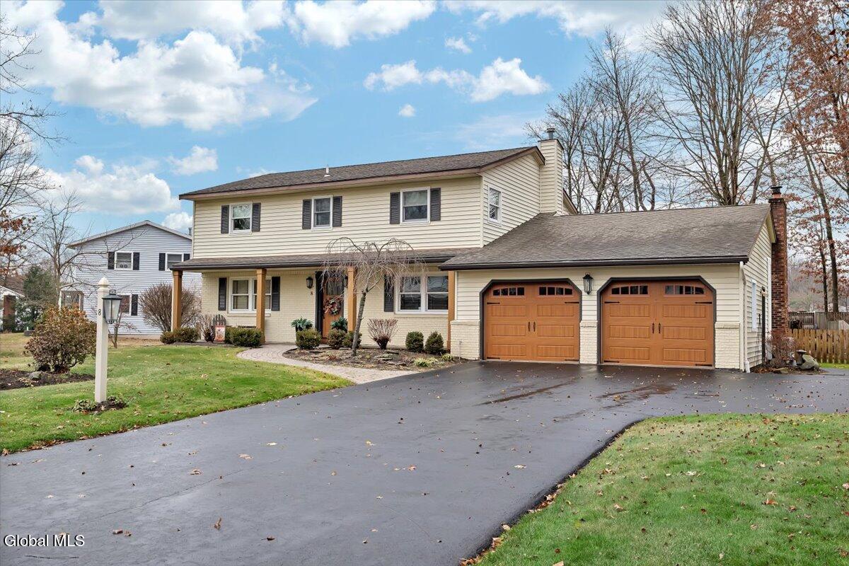 8 Inverness Lane Clifton Park NY 12065