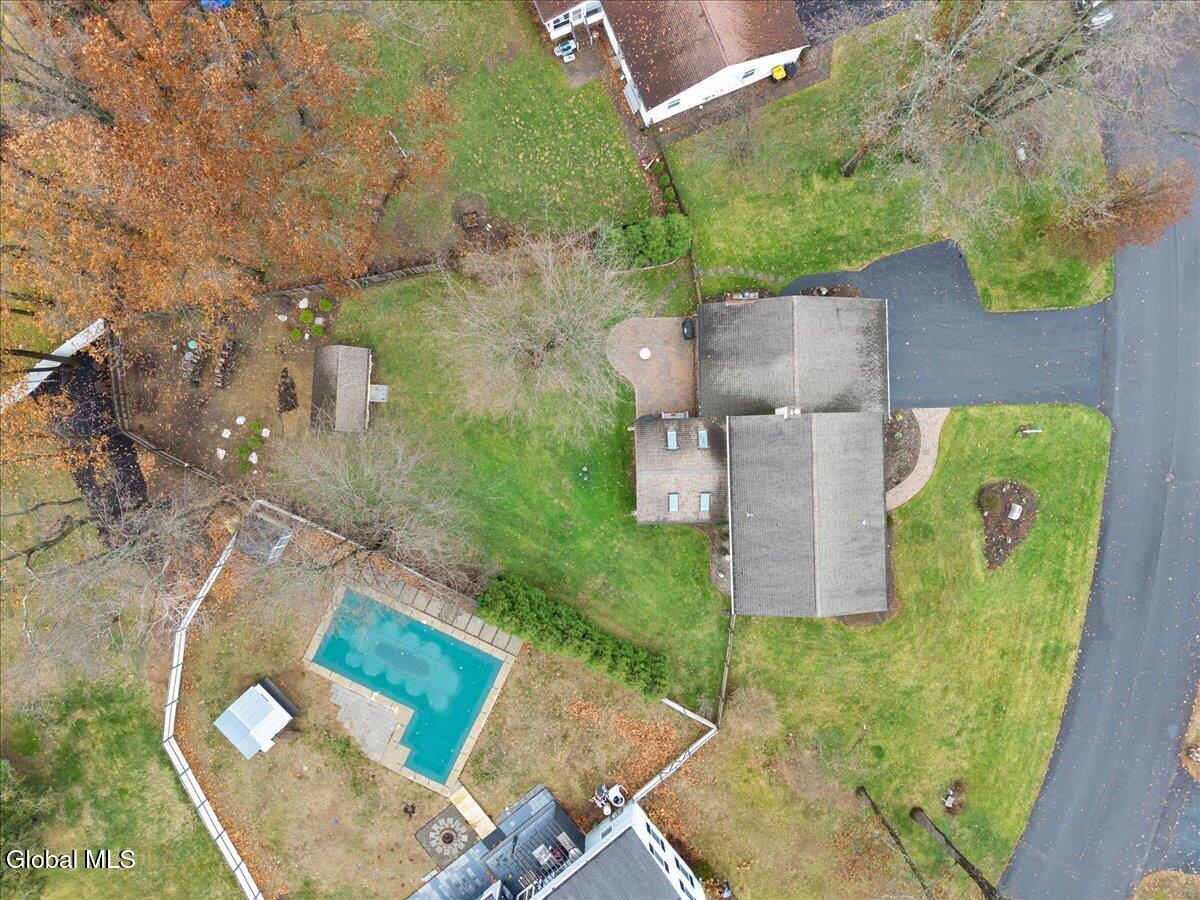 8 Inverness Lane Clifton Park NY 12065