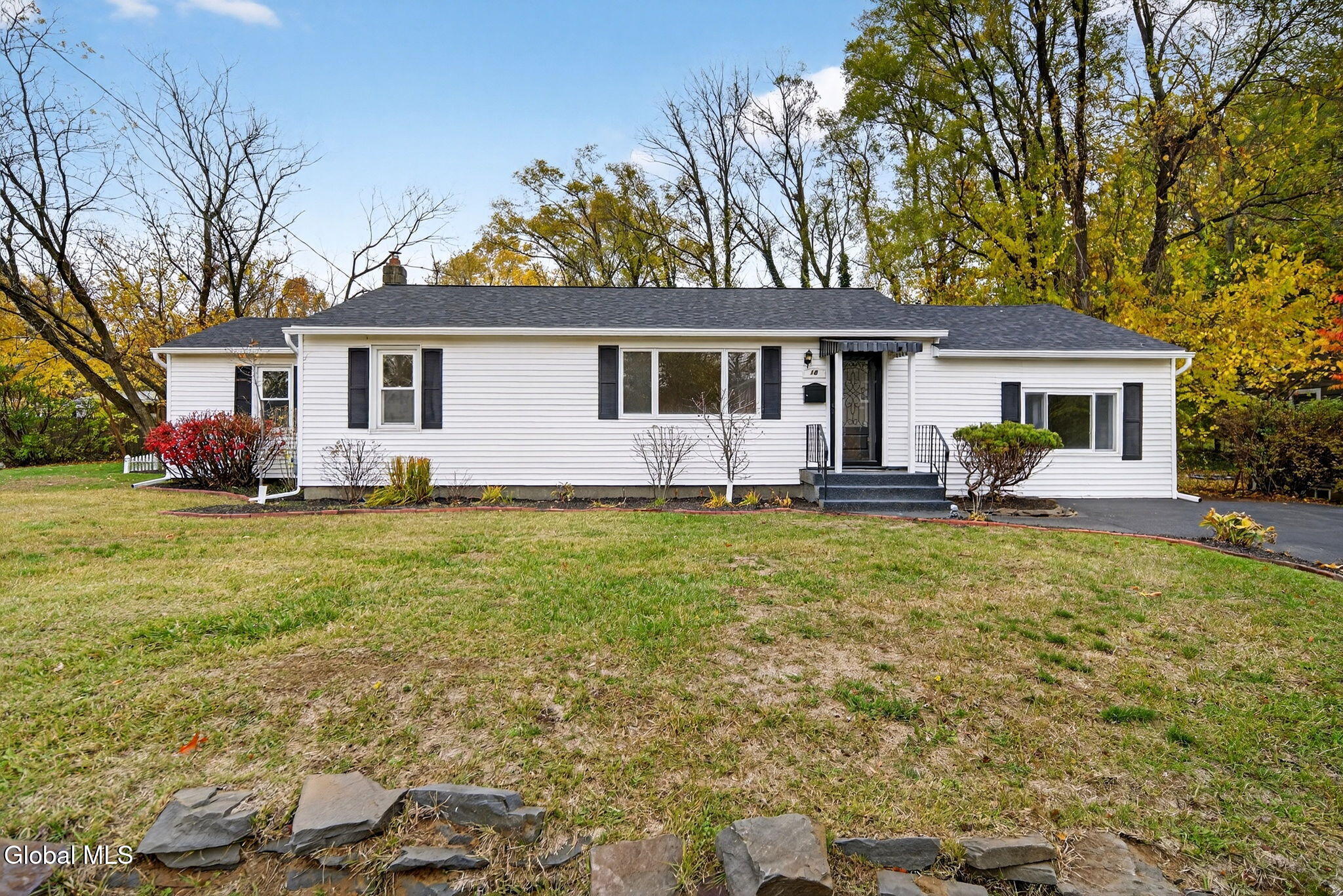 18 Anthony Lane Albany NY 12205