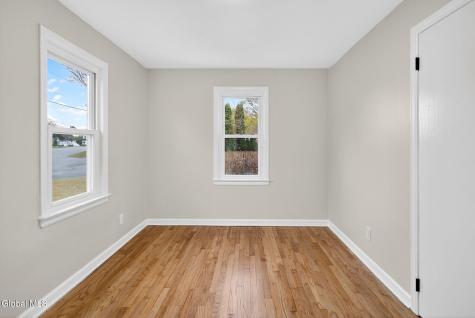 18 Anthony Lane Albany NY 12205