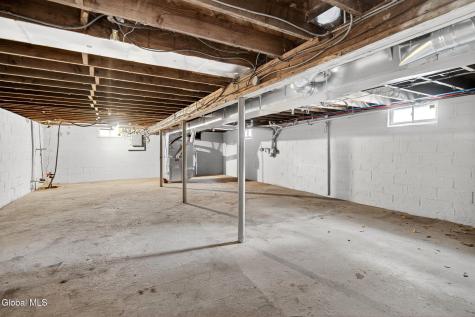 18 Anthony Lane Albany NY 12205