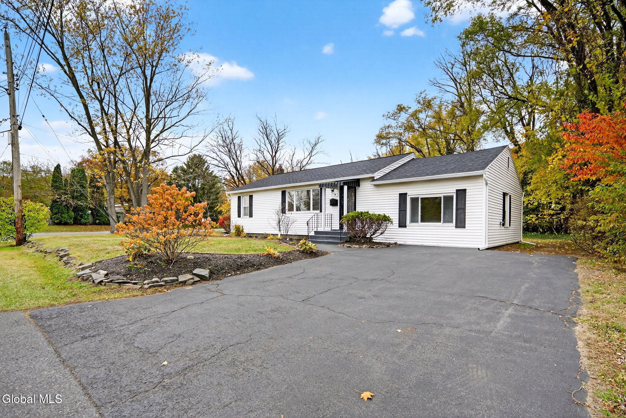 18 Anthony Lane Albany NY 12205
