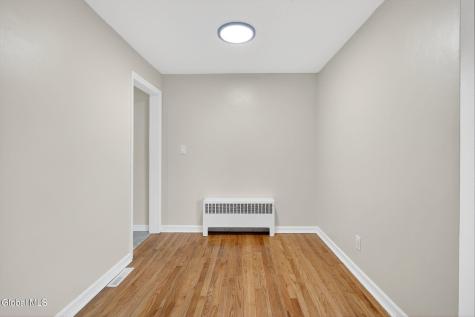 18 Anthony Lane Albany NY 12205