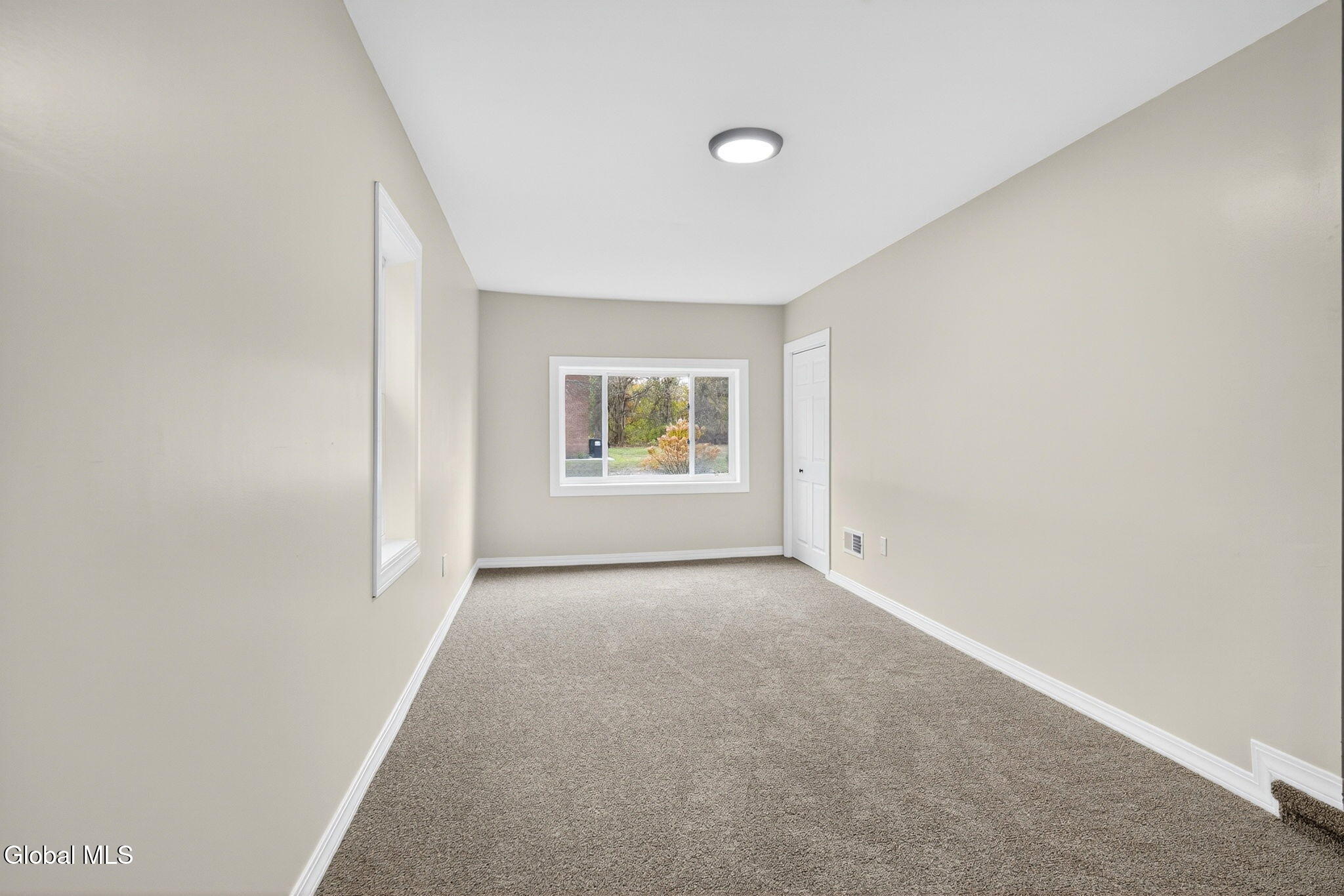 18 Anthony Lane Albany NY 12205