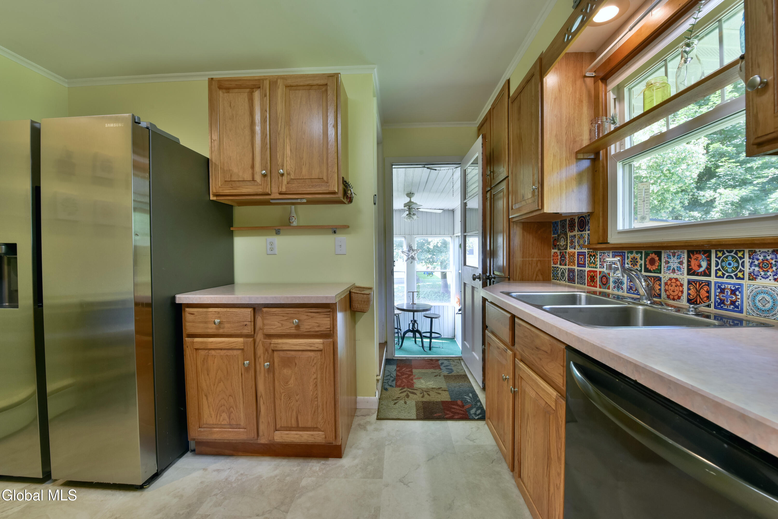 6 Lillian Drive Glenville NY 12302