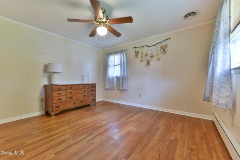 6 Lillian Drive Glenville NY 12302