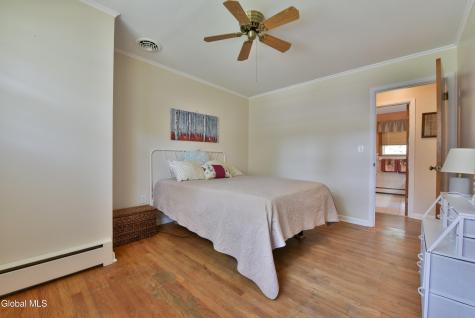 6 Lillian Drive Glenville NY 12302