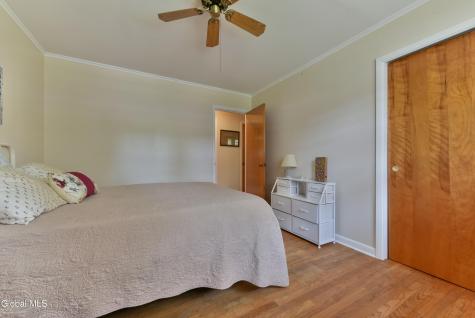 6 Lillian Drive Glenville NY 12302