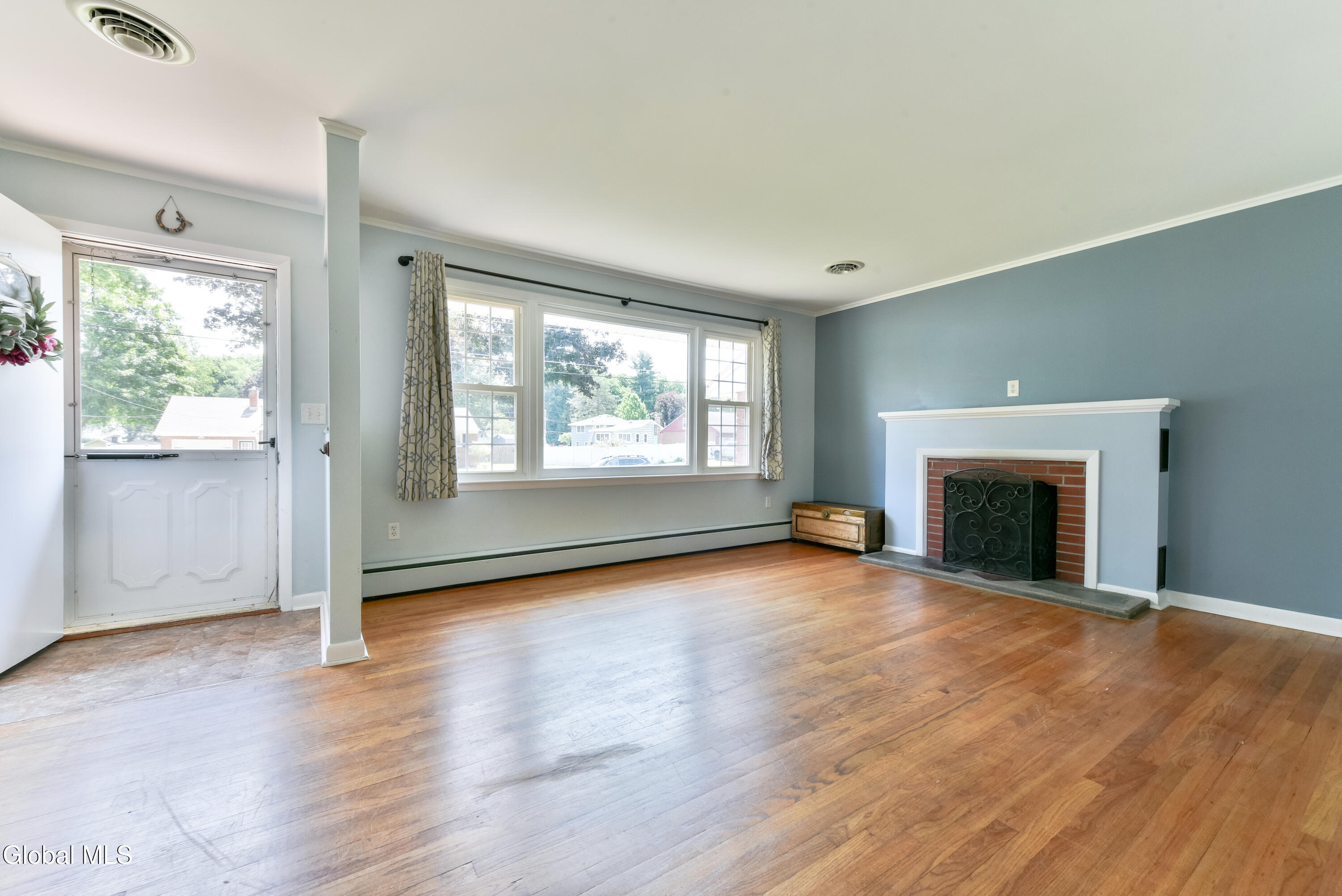 6 Lillian Drive Glenville NY 12302