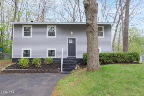 44 Trottingham Road Saratoga Springs NY 12866