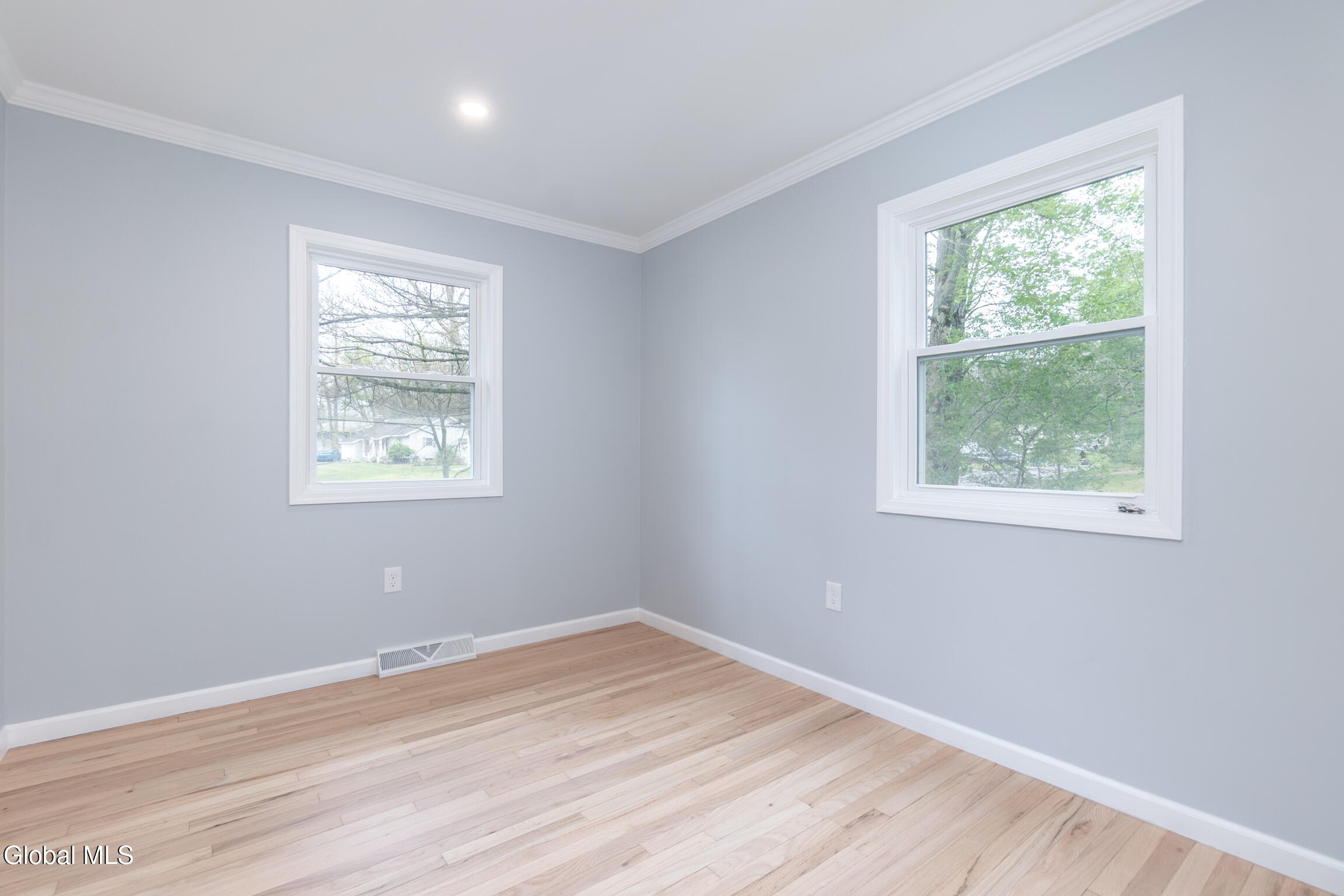 44 Trottingham Road Saratoga Springs NY 12866