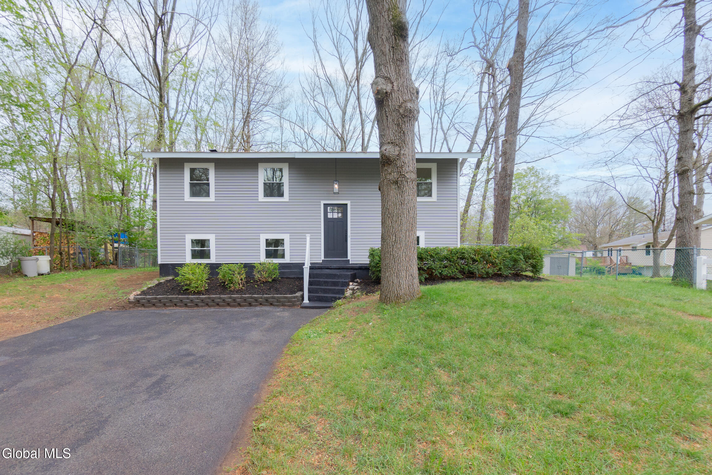 44 Trottingham Road Saratoga Springs NY 12866
