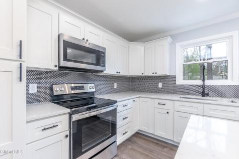 44 Trottingham Road Saratoga Springs NY 12866