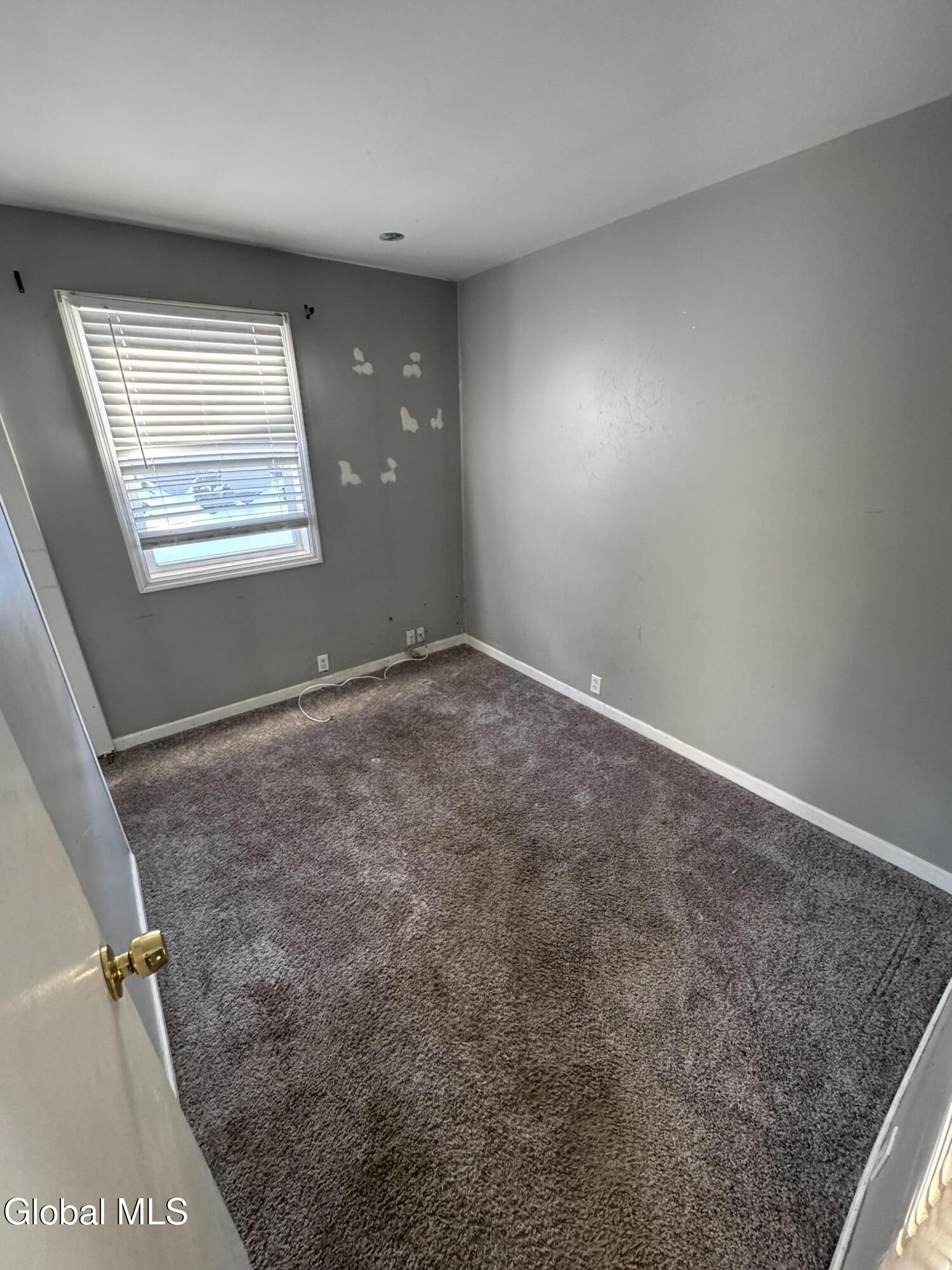 2940 W Lydius Street Schenectady NY 12303