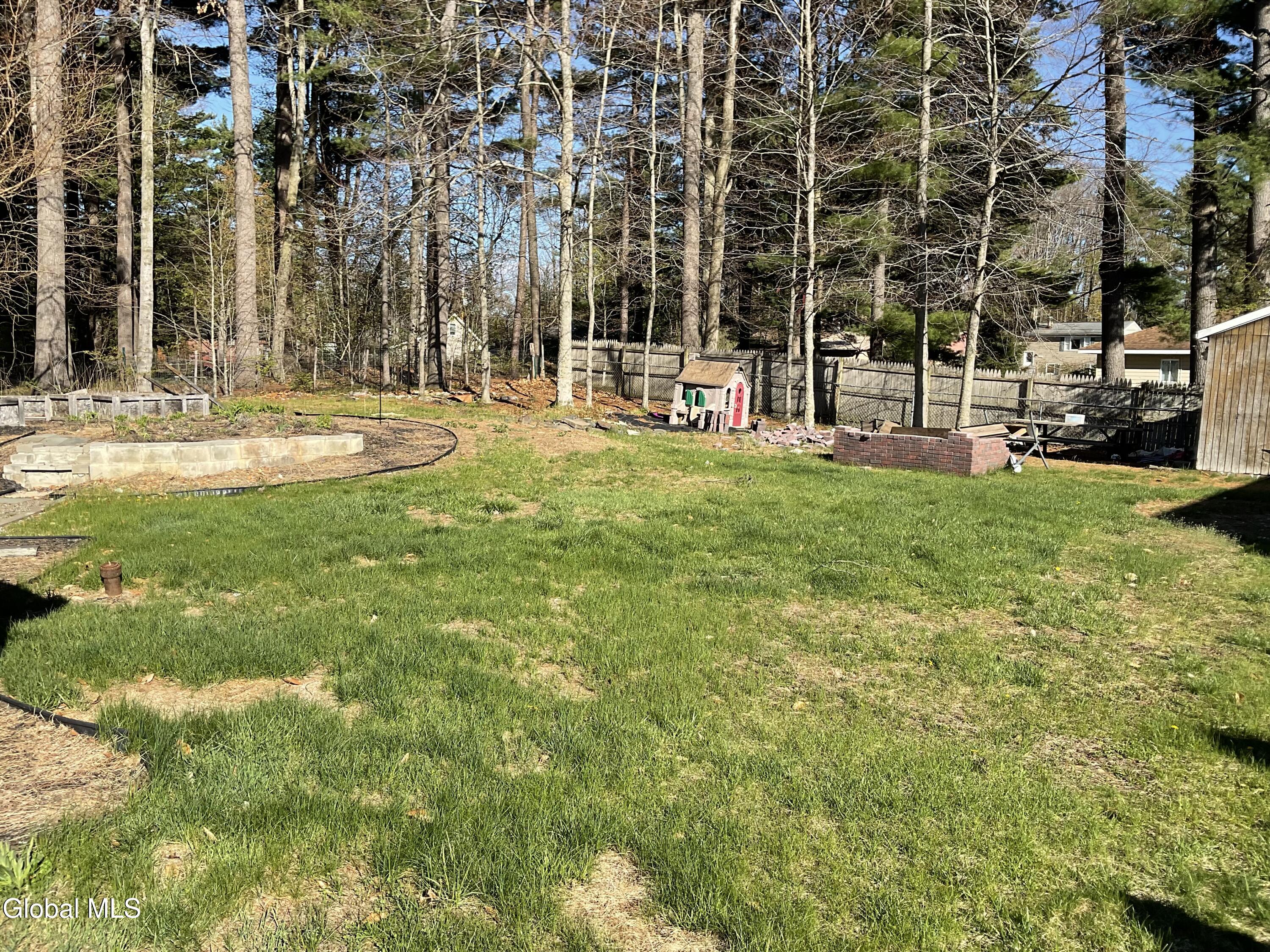 2940 W Lydius Street Schenectady NY 12303