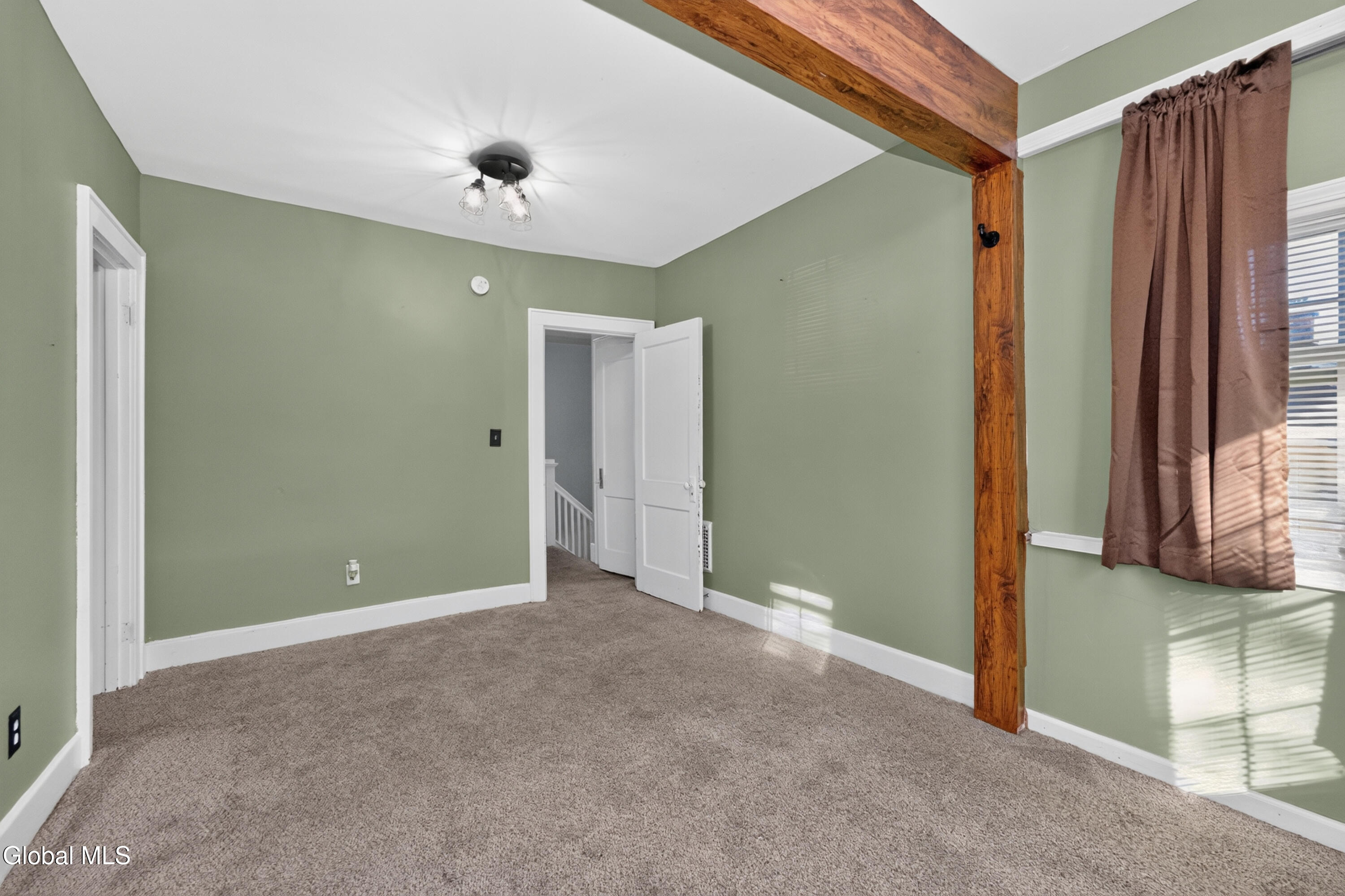 1615 Bradley Street Schenectady NY 12304