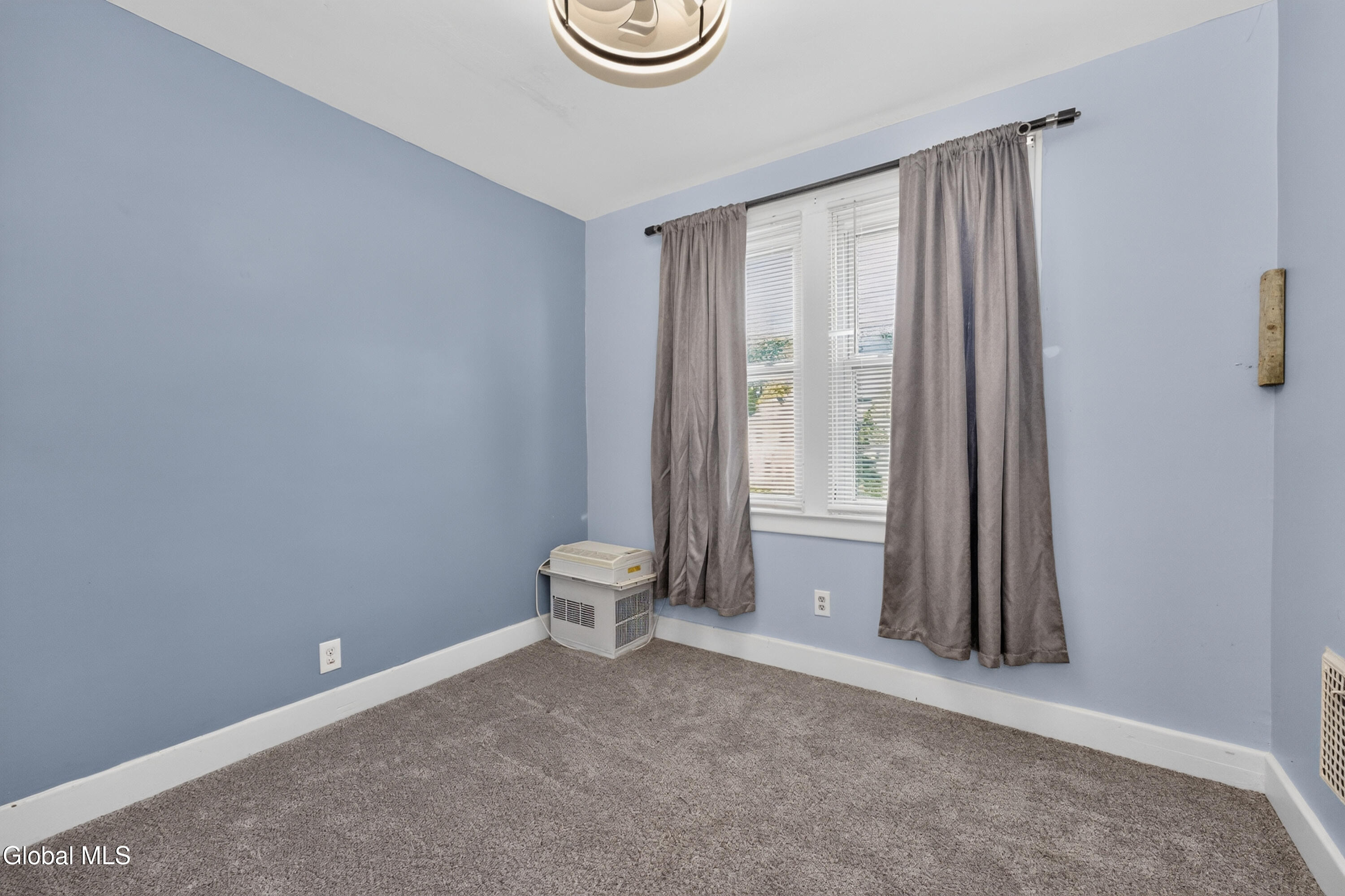 1615 Bradley Street Schenectady NY 12304
