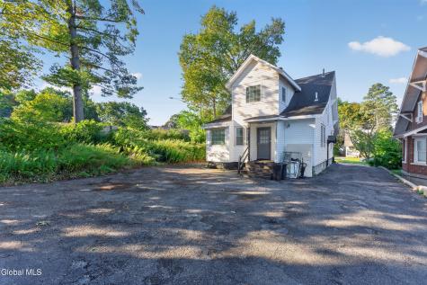 1615 Bradley Street Schenectady NY 12304