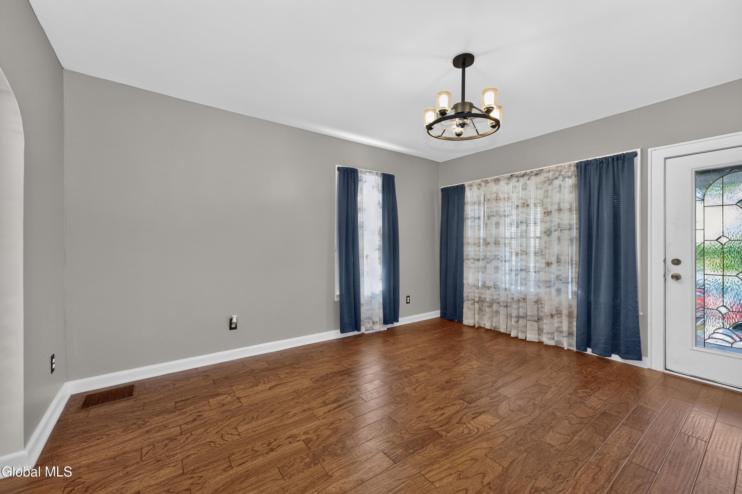 1615 Bradley Street Schenectady NY 12304