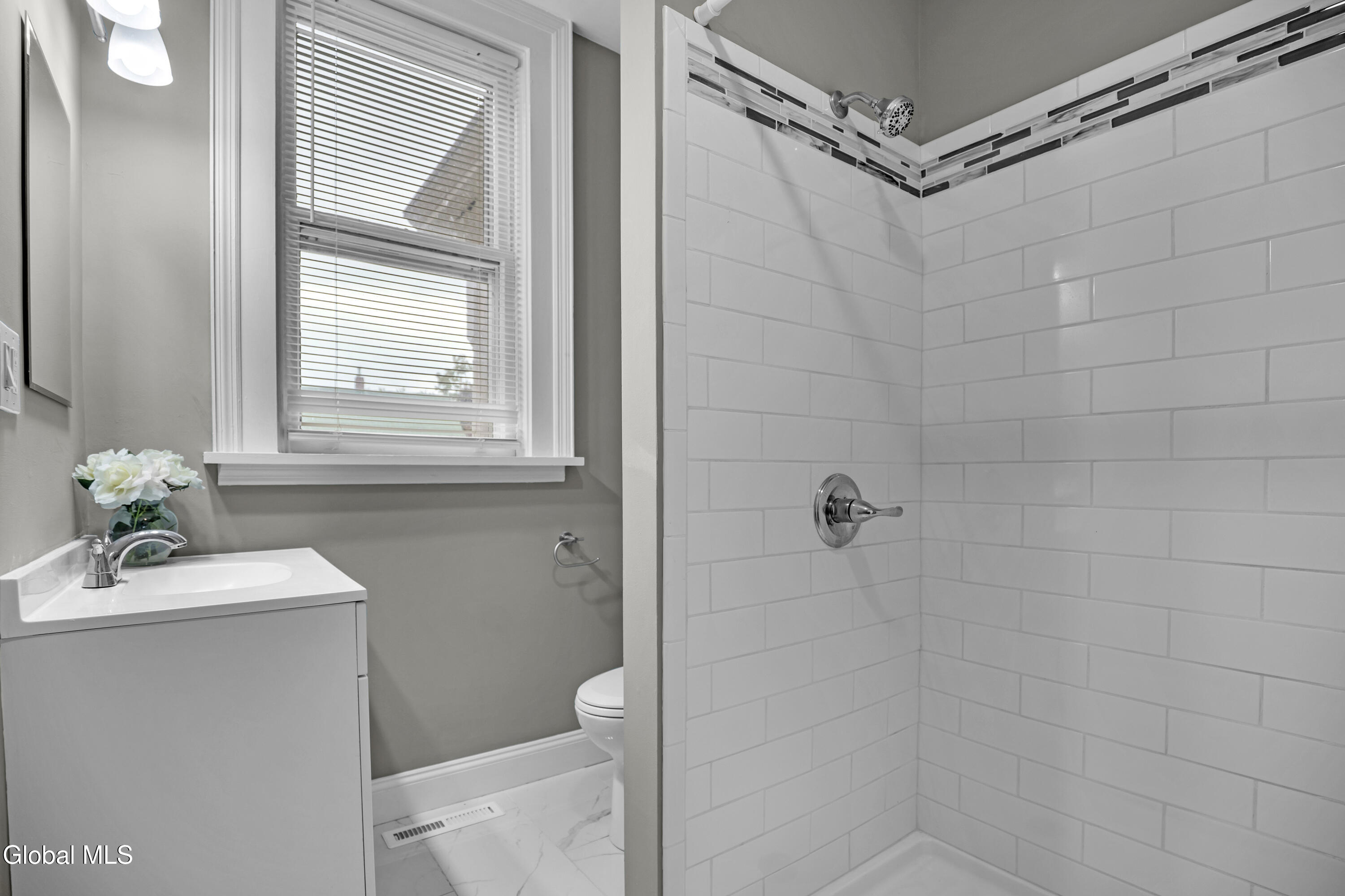192 Grand Avenue Saratoga Springs NY 12866