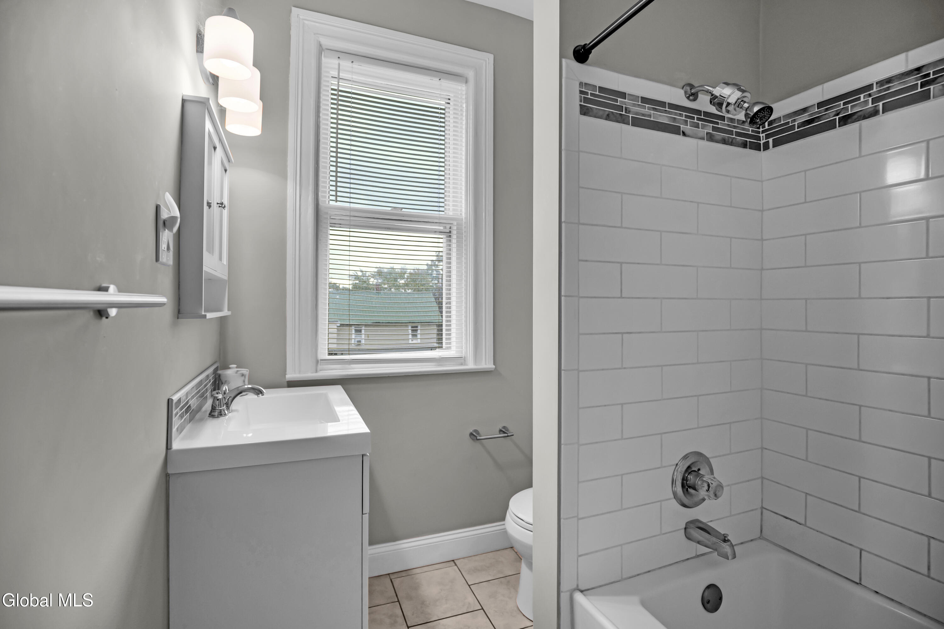 192 Grand Avenue Saratoga Springs NY 12866